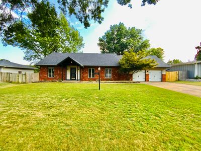 3550 E Whitehall Drive, Springfield, MO, 65809