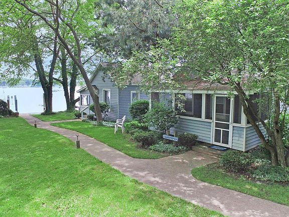 2nd image of 645 Lake St