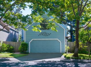 584 March Ave, Healdsburg, CA 95448