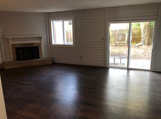 4220 Maplehurst Rd, Virginia Beach, VA 23462