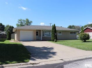 20 W Rutledge Ave, Peoria, IL 61607