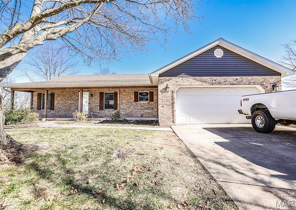 1st image of 7 Jason Ridge Dr