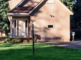 222 Hetcheltown Rd, Glenville, NY 12302