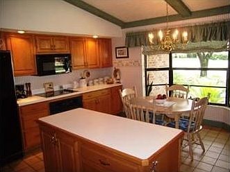 2nd image of 2205 Greenhills Dr