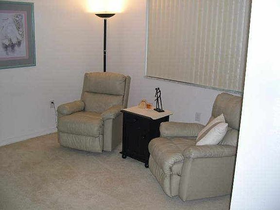 Den/Bedroom