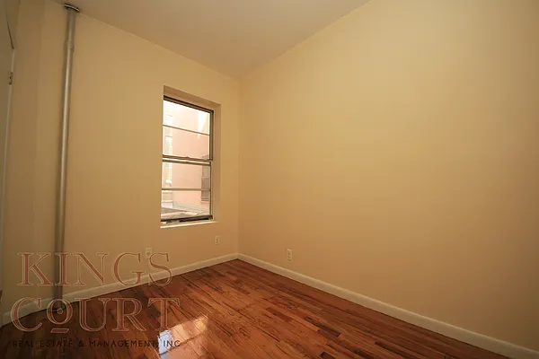 Rented by Kings Court Real Estate | media 43