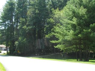 Sunnyside Rd, Hiawassee, GA 30546