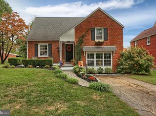 1612 Chatham Rd, Camp Hill, PA 17011