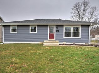 39 Ridgedale Dr, Decatur, IL 62521