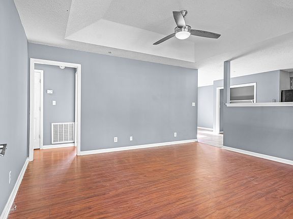 2nd image of 358 Lafayette Point Cir