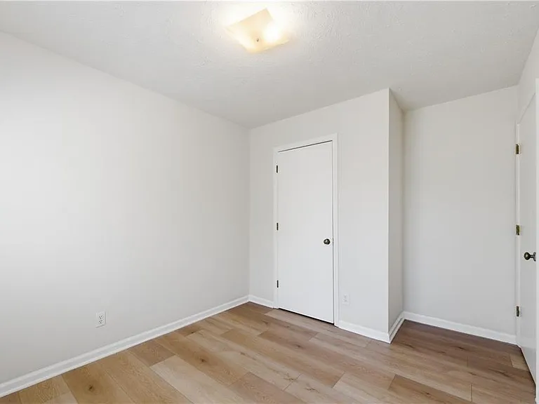 201 Colony Springs Dr — Photo 9