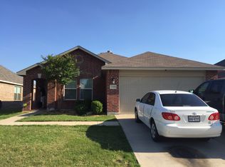1240 Amazon Dr, Justin, TX 76247