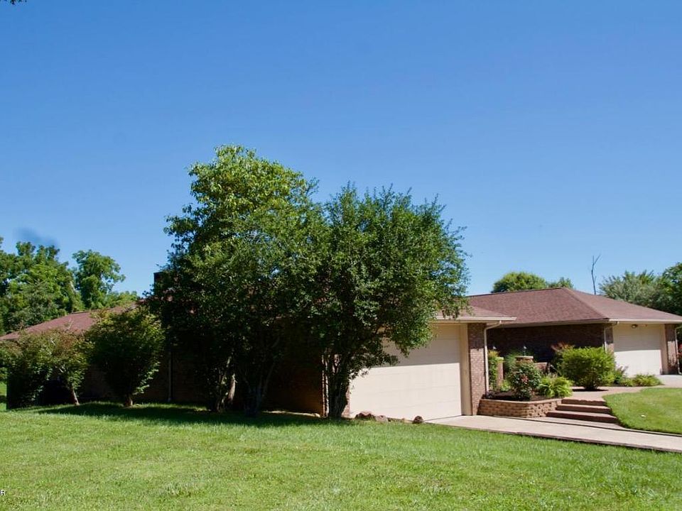 1st image of 190 High Forest Dr