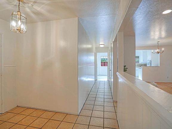 5th image of 8391 Hanna St