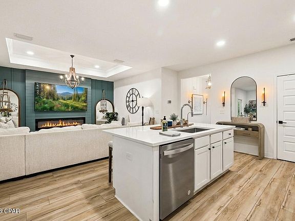 4th image of 517 Cove Villa St