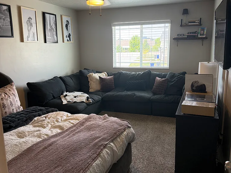 1139 W 2050 S — Photo 15