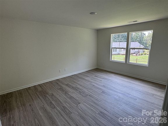 4th image of 3334 Laboratory Rd