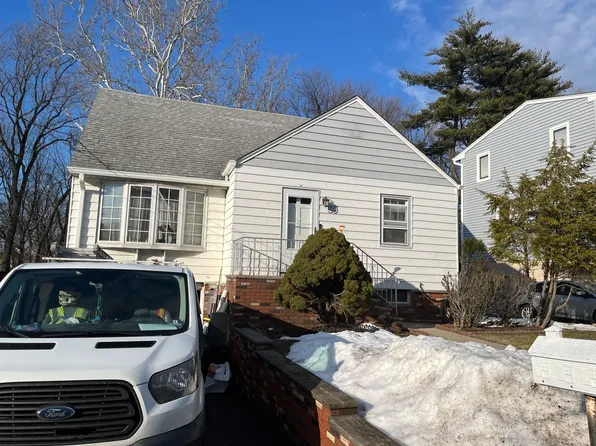 59 Brookview Dr, Woodland Park, NJ 07424