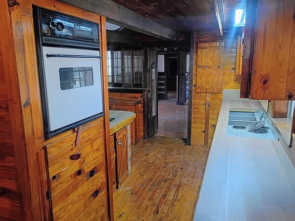 3rd image of 2430 County Road 190d