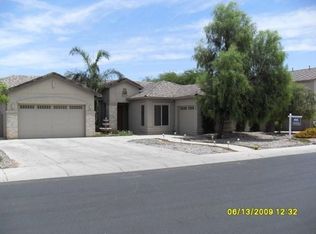 2867 S Birch Way, Gilbert, AZ 85295