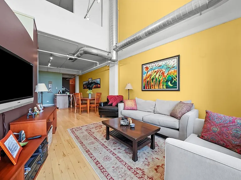1530 S State St #1009 — Photo 9