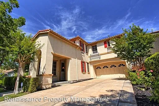 660 S Comunidad St photo 1
