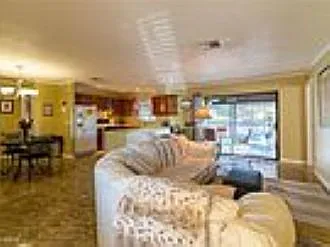 7410 Glasgow Rd — Photo 10