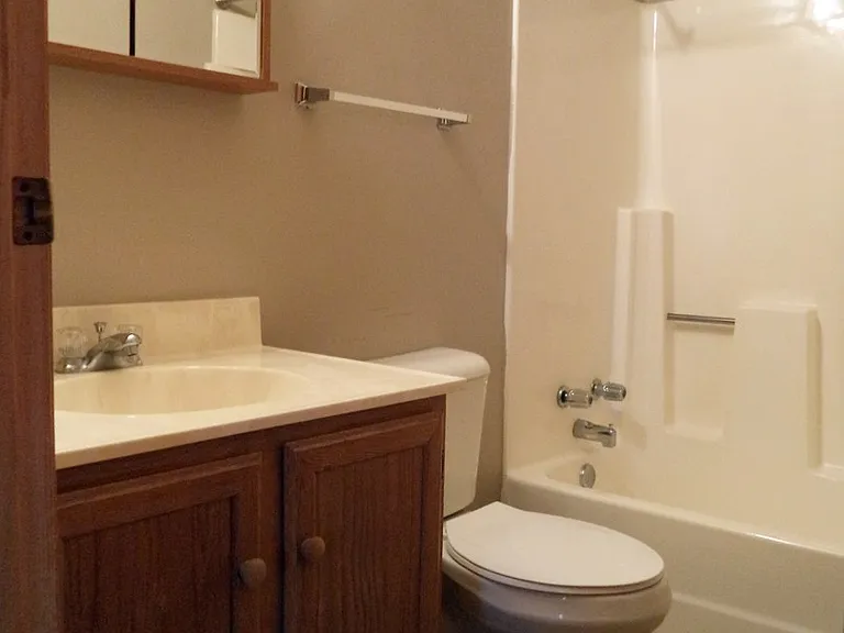 Colton Heights — Photo 20