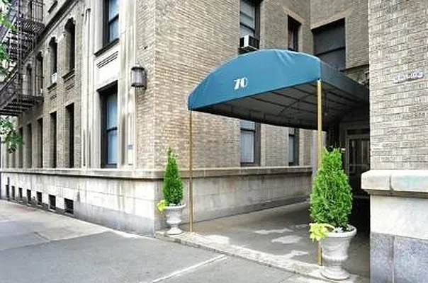 Sold by Corcoran | media 6