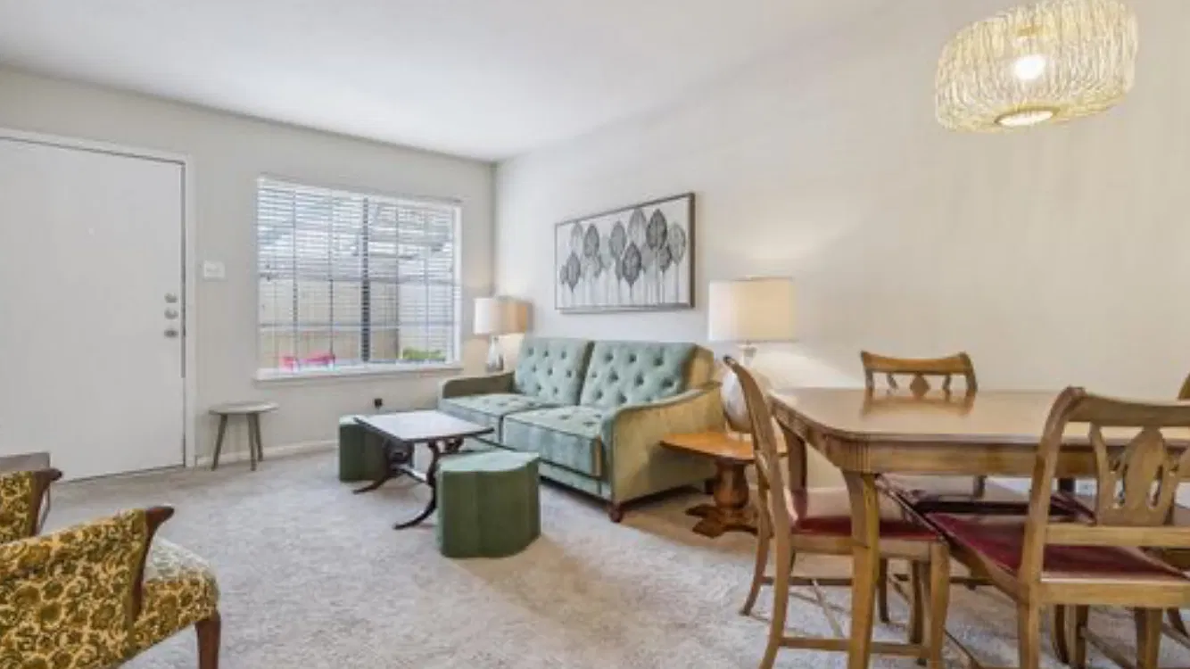 1 bed, 598 sqft, $1,175 — Photo 1