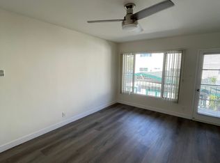 1256 Brockton Ave, Los Angeles, CA 90025