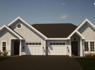 10 Chester Hills Dr, Chester, NS B0J1J0