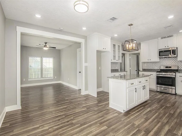 6603 Avenue J #A — Photo 2