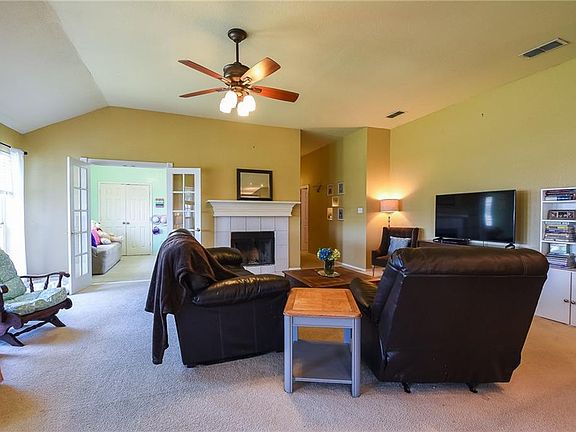 5th image of 7513 Juliet Ln