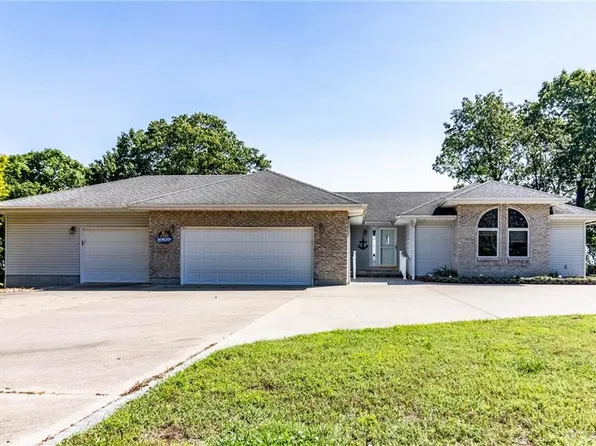 30828 Nomad Dr, Warsaw, MO 65355