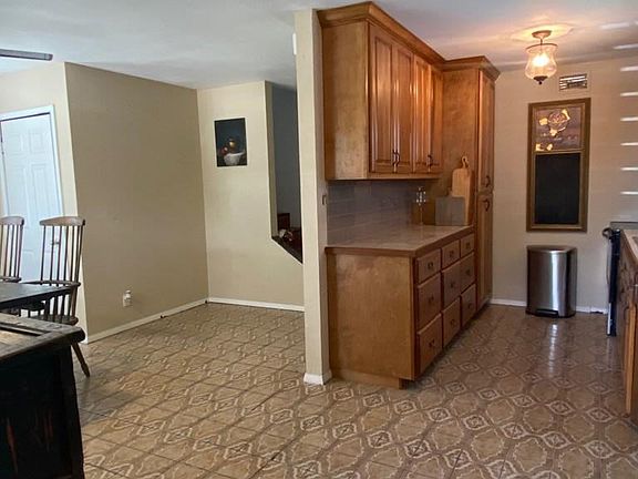 5th image of 1213 Garfield Ave
