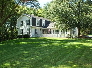 3219 Jasmine Ct, Crystal Lake, IL 60012