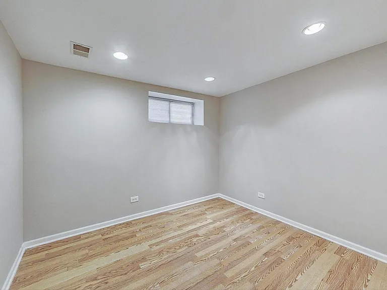 2839 W Cortez St #1 — Photo 24