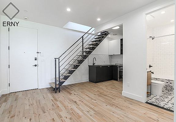 2nd image of 1267 Herkimer St #4