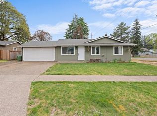 100 N Markris Way, Newberg, OR 97132