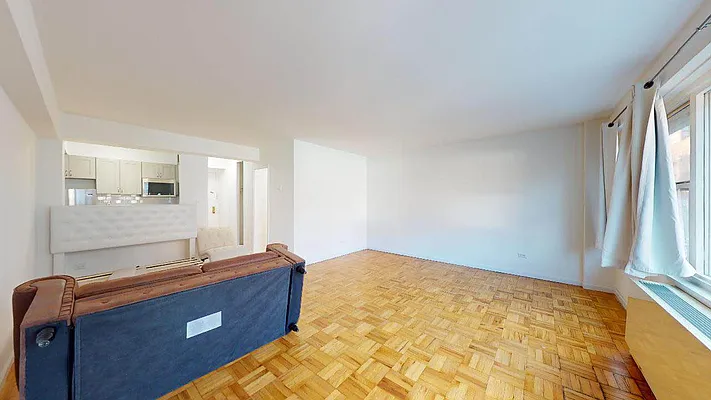 Rented by Bond New York | media 2