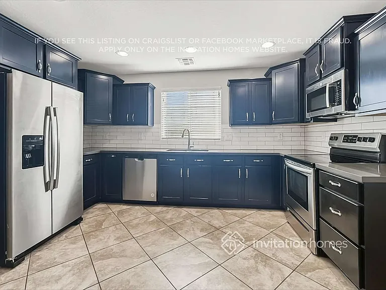 2510 E Vermont Dr — Photo 9