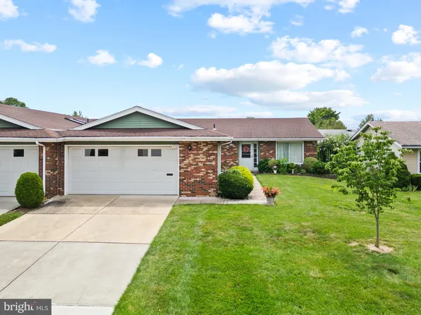 332 Quinton Dr, Monroe Township, NJ 08831