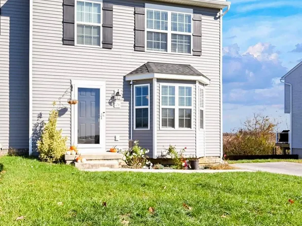 128 Skyview Cir, Hanover, PA 17331