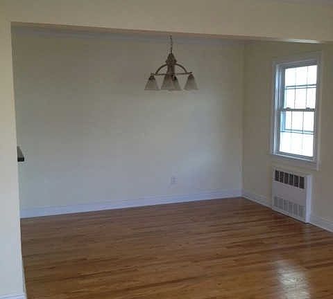 4th image of 25 5th Ave