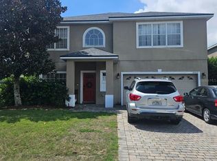 33402 Terragona Dr, Sorrento, FL 32776