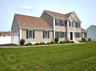 39 Magnolia Way, Bridgewater, MA 02324