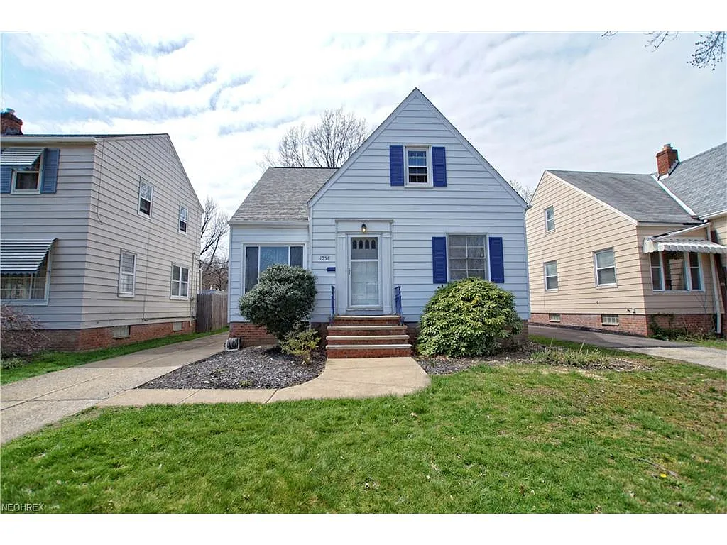 1058 Winston Rd photo 1