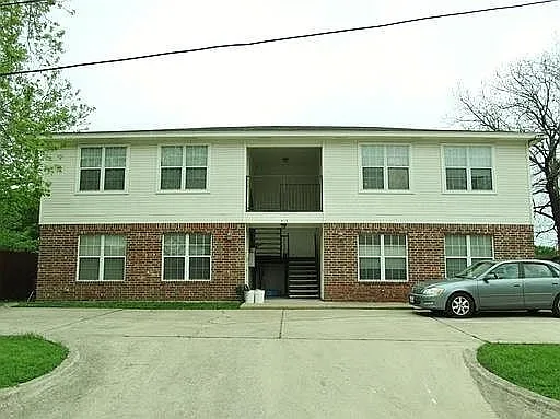 415 E 4th Ave, Belton — Photo 1