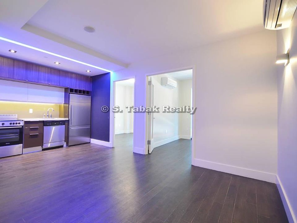 1st image of 146 Meserole St #22